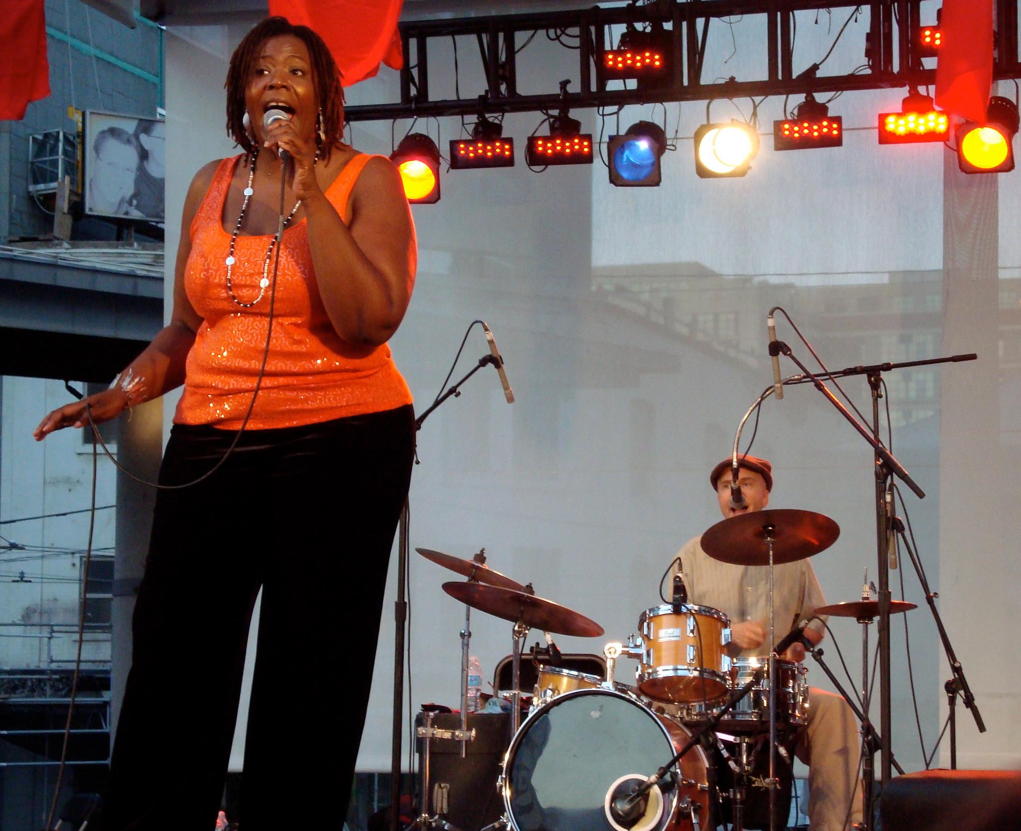 Bryan & Alana Bridgewater performing at Yonge Dundas Square.